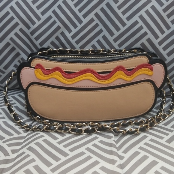 Nila Anthony Handbags - Nila Anthony Hot Dog Purse